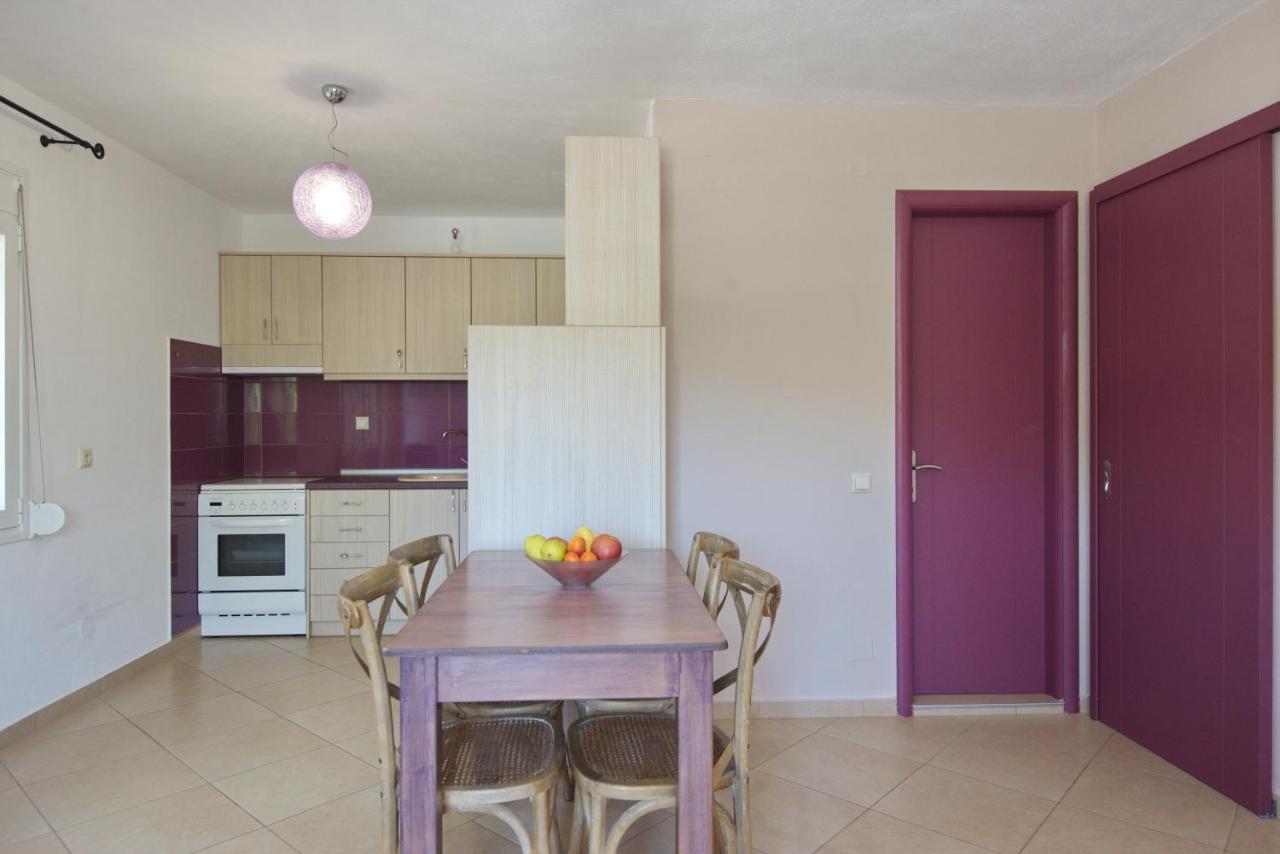 Myrtilo Cottage Votsi  Екстериор снимка